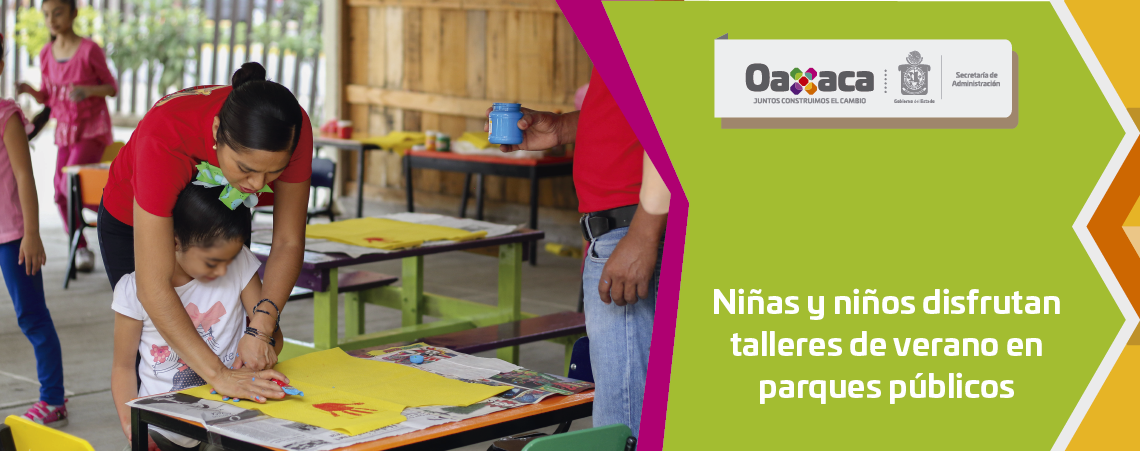 Niñas y niños disfrutan talleres de verano en parques públicos