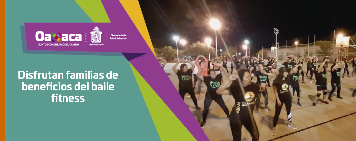 Disfrutan familias de beneficios del baile fitness