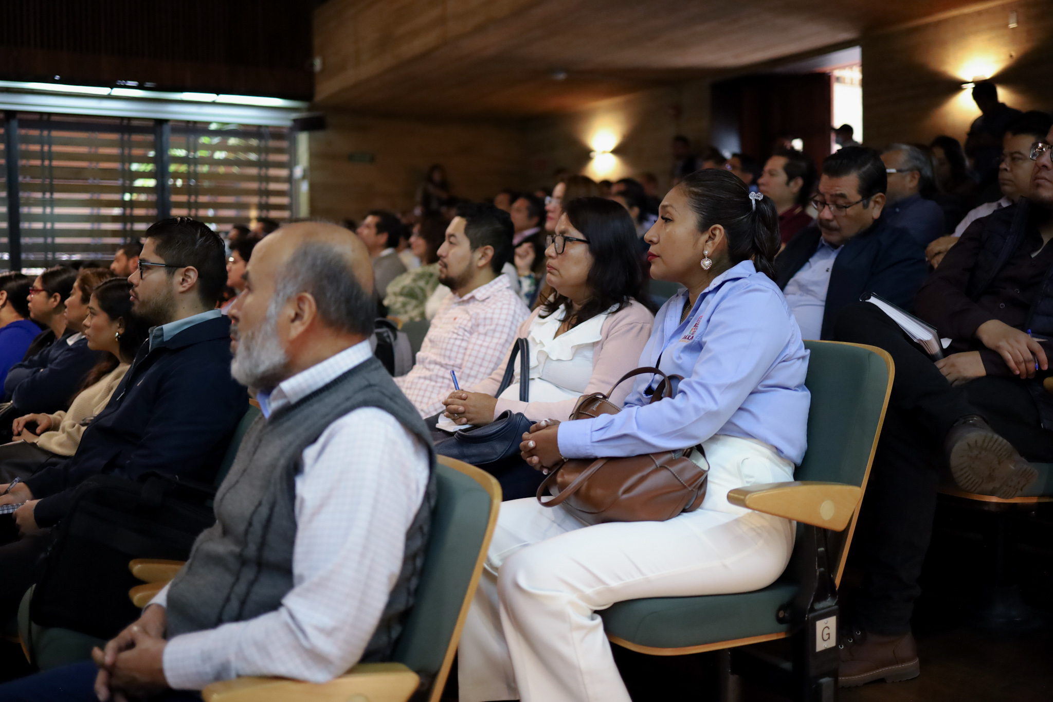 Capacitación sobre la ejecución de recursos en proyectos de inversión pública fortalece la transparencia en Oaxaca