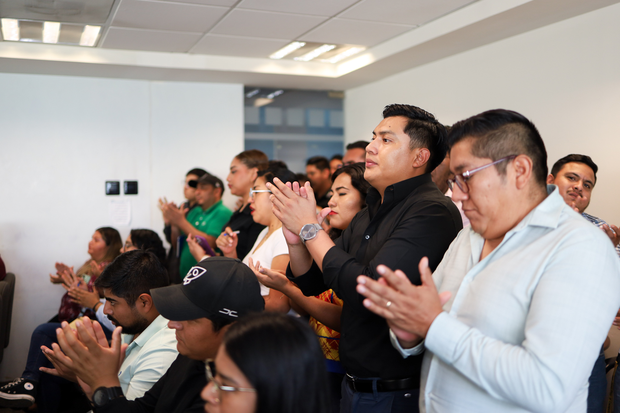Capacitan a mandos medios y superiores de Gobierno de Oaxaca en liderazgo con perspectiva de género