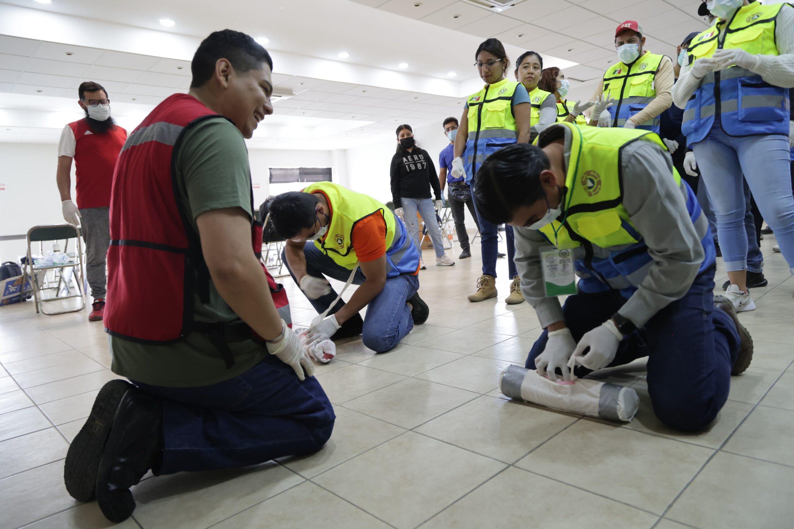 Refuerza Secretaría de Administración cultura de prevención y respuesta ante emergencias