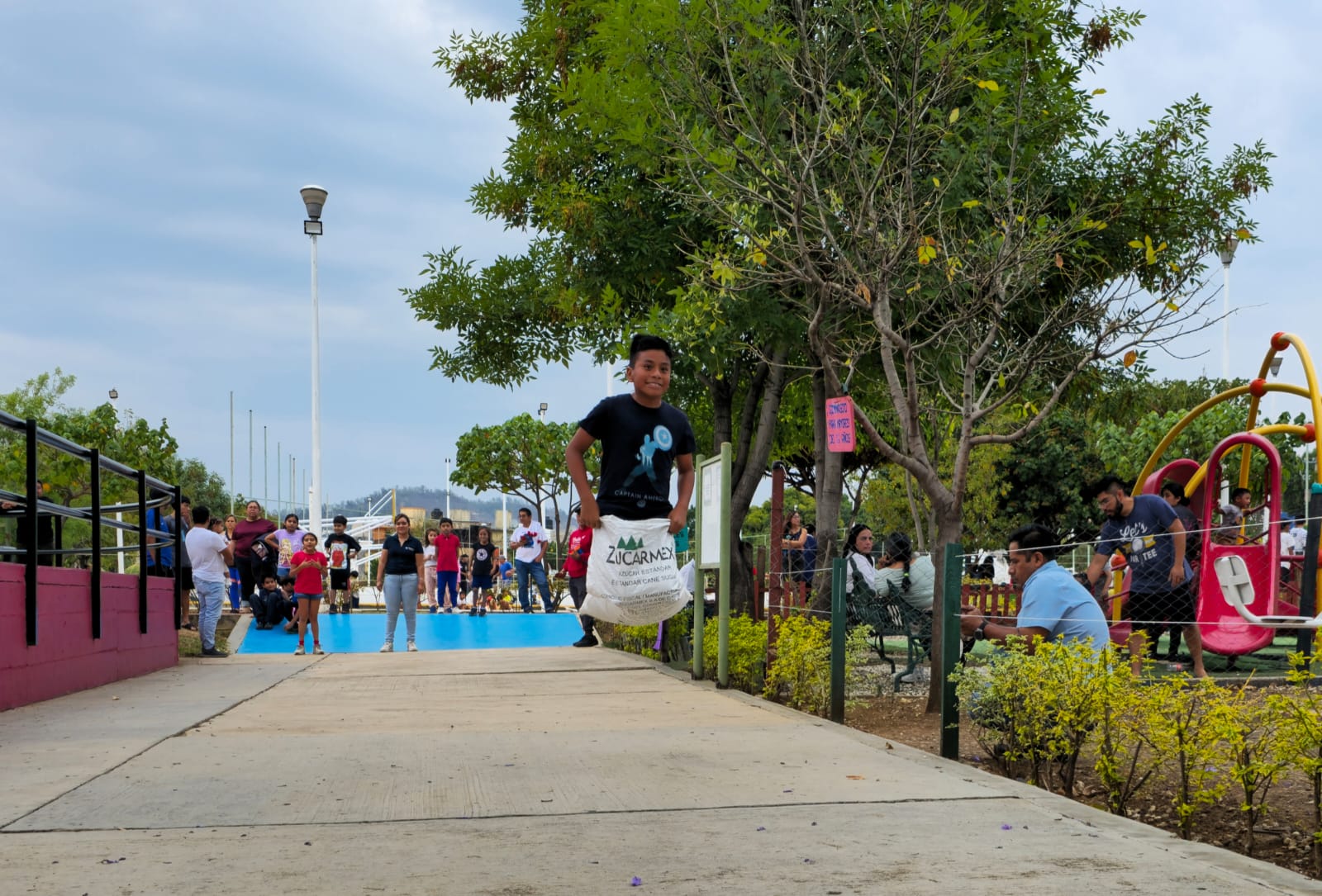 Celebra SA Día de la Niña y el Niño en los parques públicos a su cargo