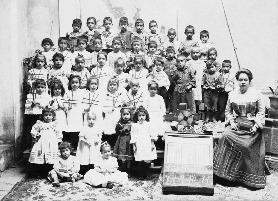 Descubriendo la fotografía antigua en el AGEO Descubriendo la fotografía antigua en el AGEO