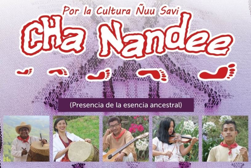 Presentación del grupo de música tradicional “Cha Nandee”