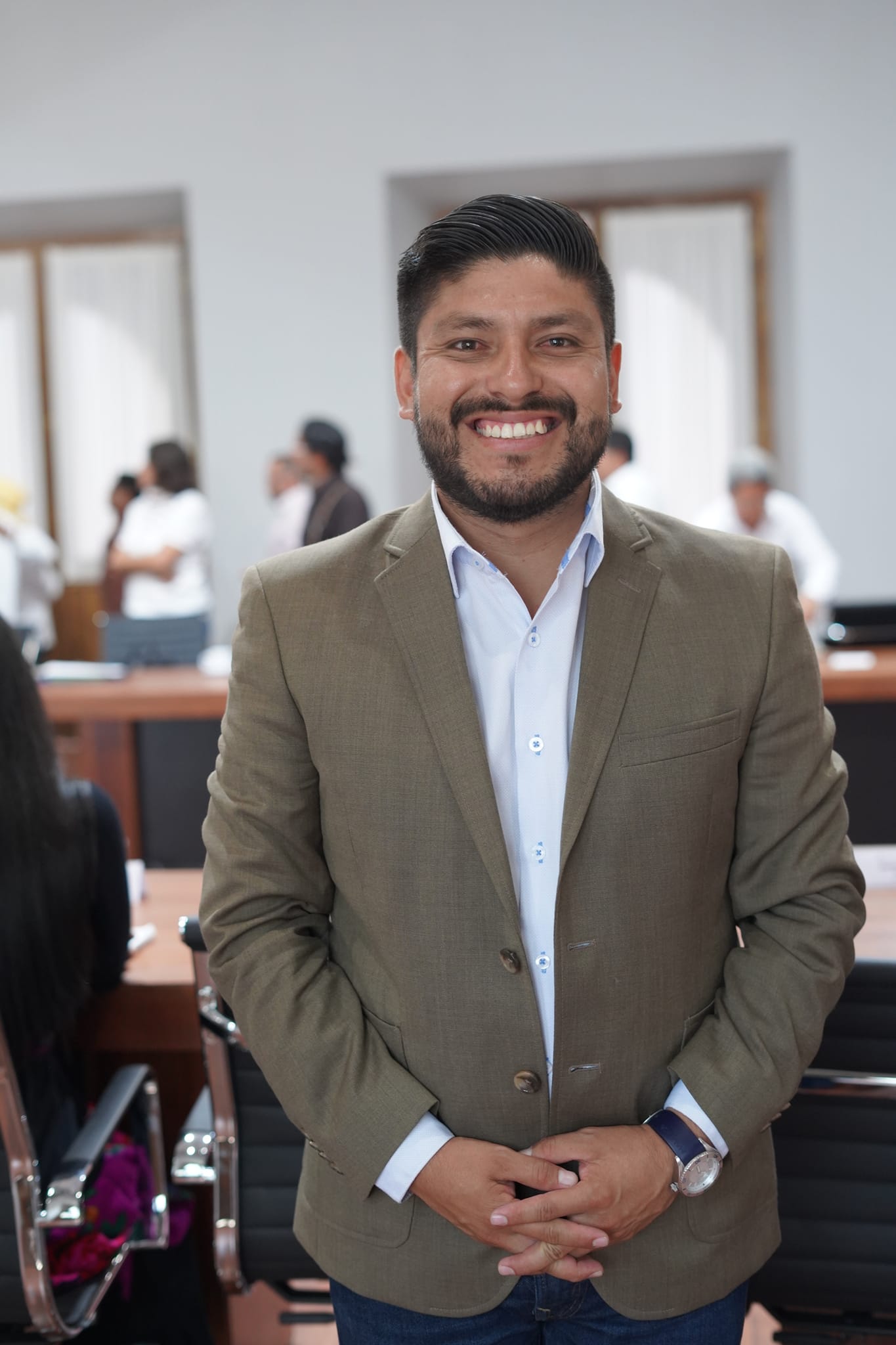 El coordinador general Lic. Fernando Sánchez Otáñez participó en la sesión de gabinete.