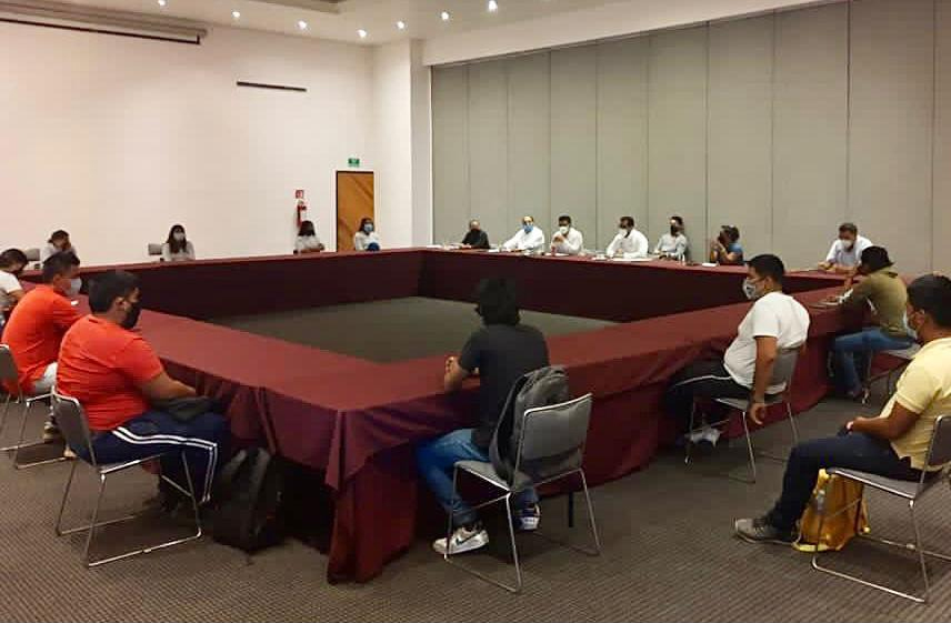 SEP y el IEEPO apoyan y fortalecen a las 11 escuelas normales de la entidad