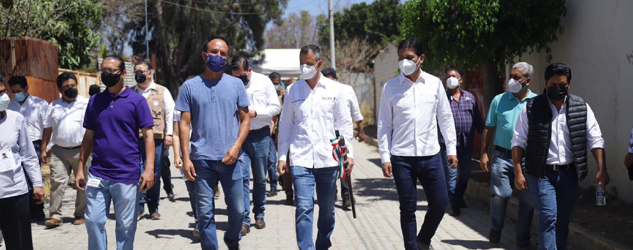 Supervisa Alejandro Murat jornada de vacunación contra COVID-19 en Valles Centrales