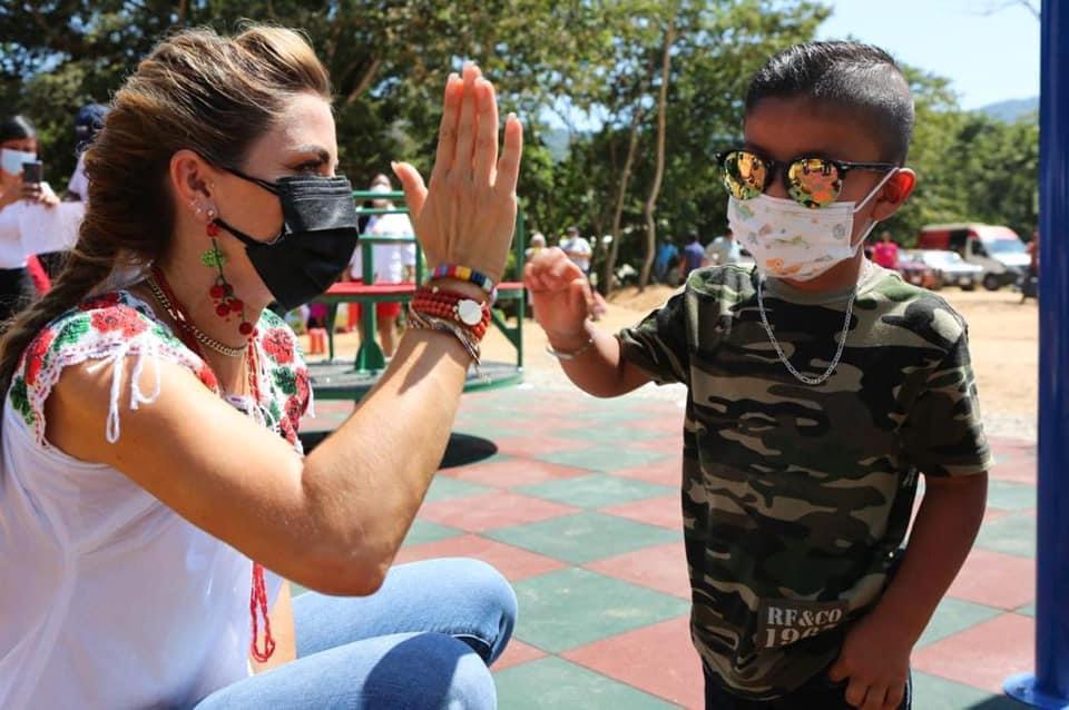 Con una fuerte inversión, la Costa Oaxaqueña crea, construye y crece en beneficio de sus habitantes: IMM