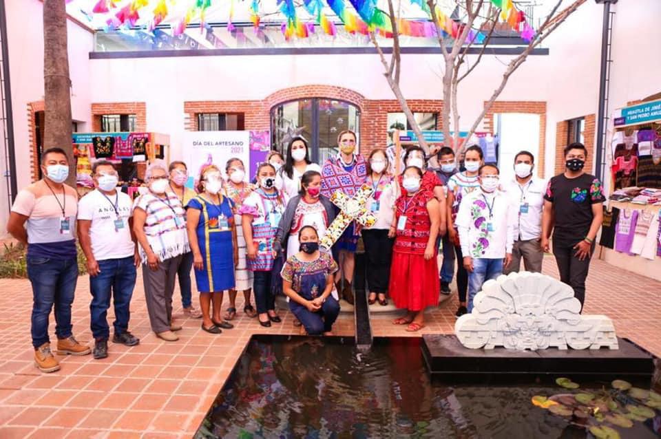 La transformación de Oaxaca comenzó hace cuatro años con mi esposo Alejandro Murat: IMM