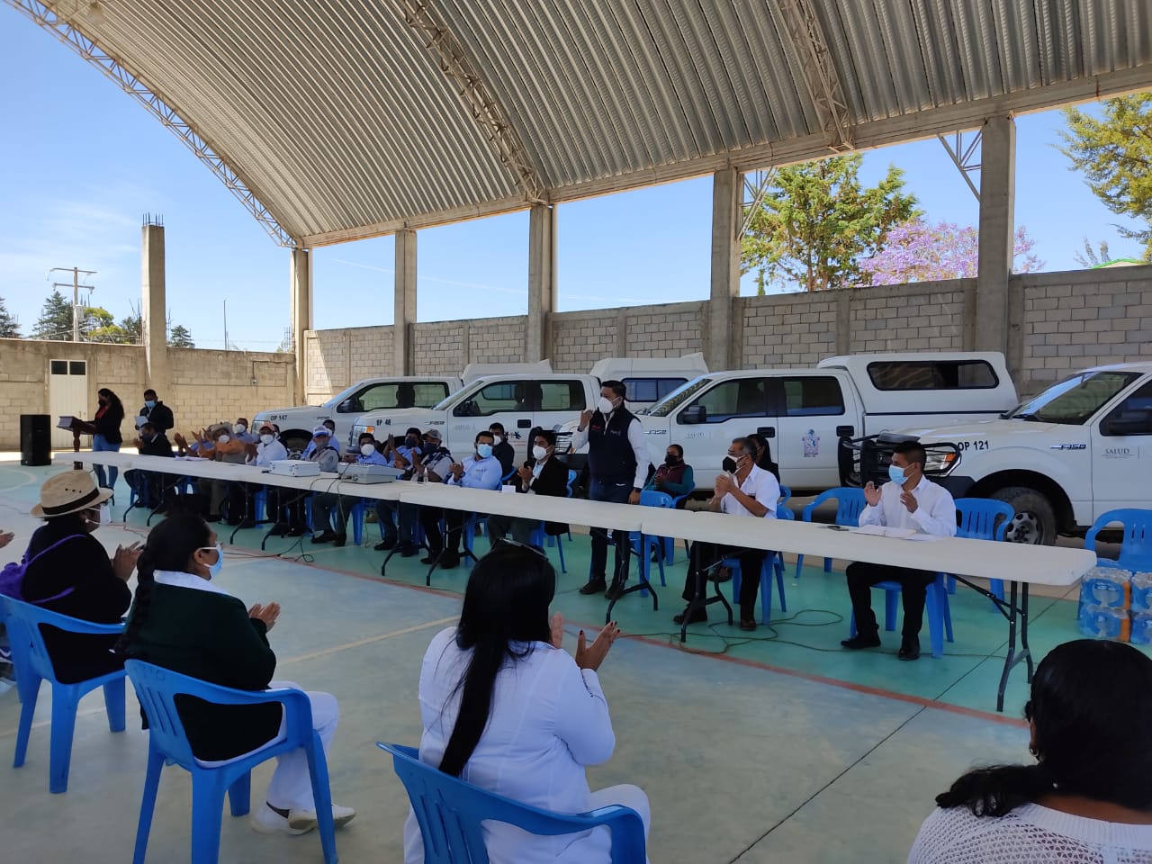 Entrega SSO camionetas a cuatro municipios para fortalecer actividades en materia de salud