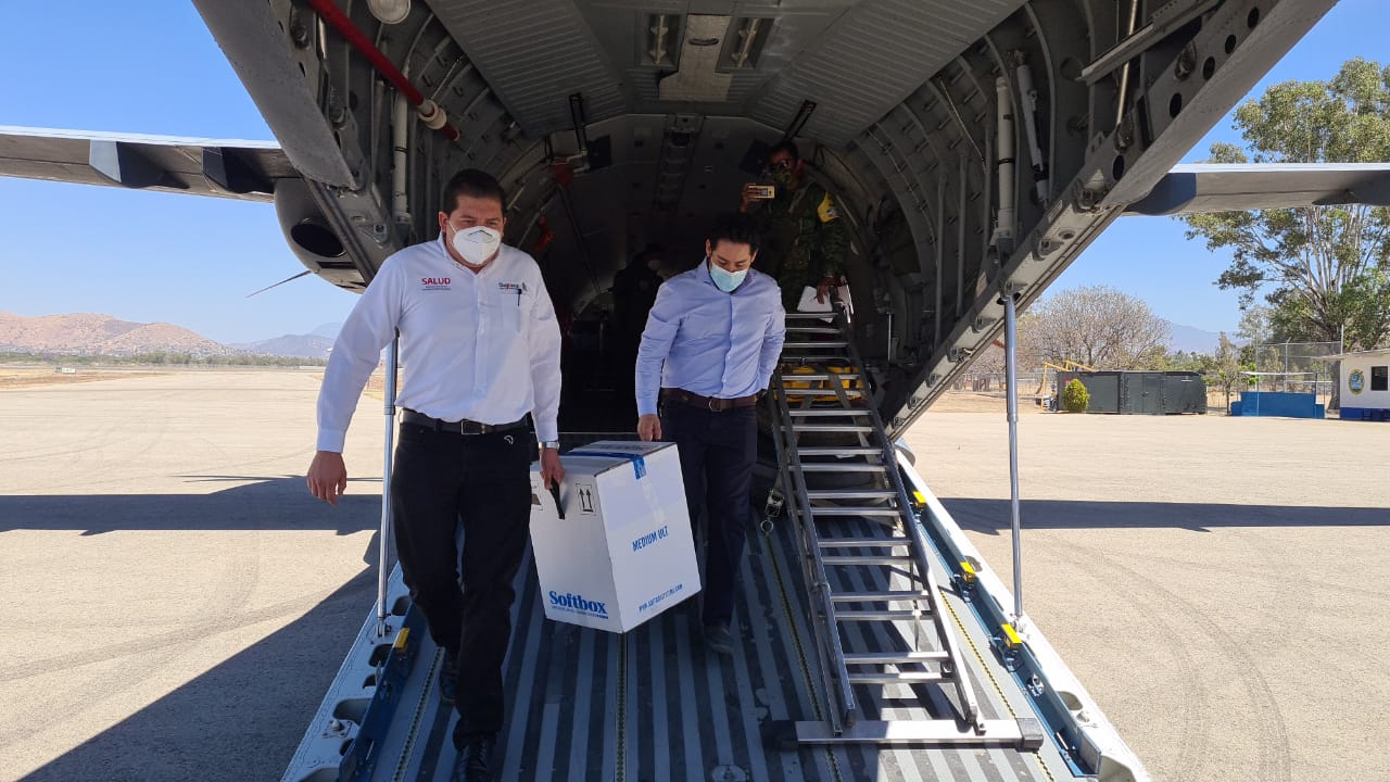 Gobierno del Estado informa sobre proceso de vacunación  contra el COVID-19 en Valles Centrales