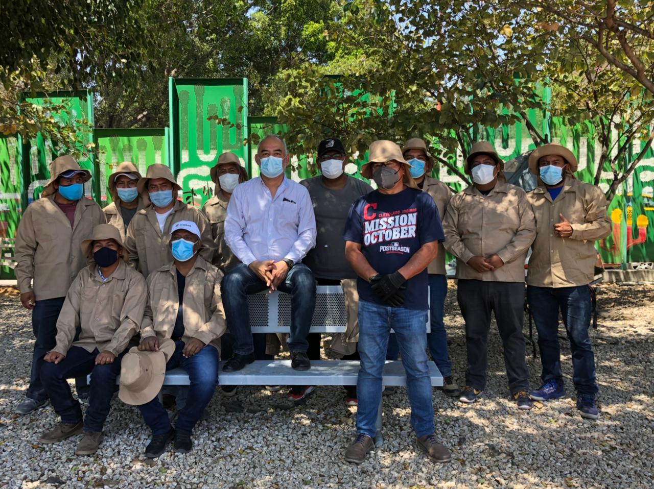 Personal del Polideportivo refrenda atención   a la comunidad oaxaqueña