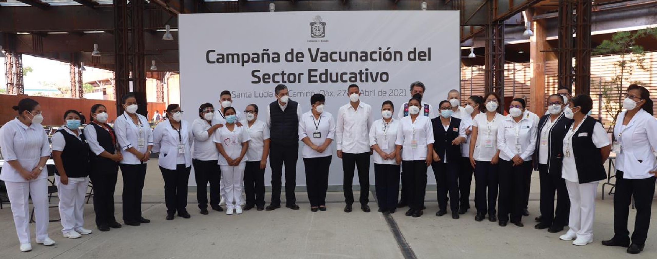 Supervisa AMH inicio de vacunación al personal educativo de Oaxaca