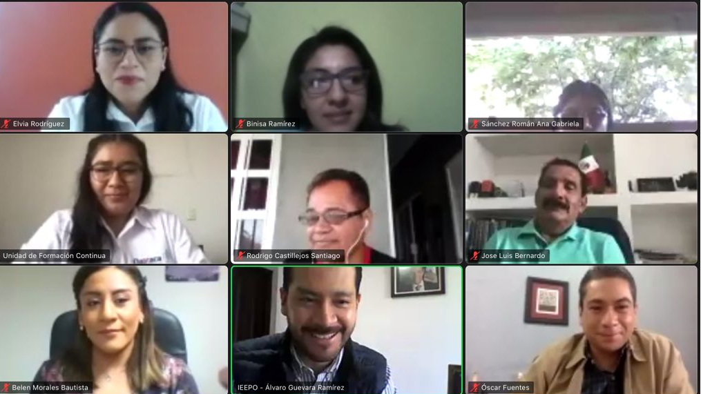 Brinda IEEPO capacitación para fortalecer conocimientos académicos en educación integral
