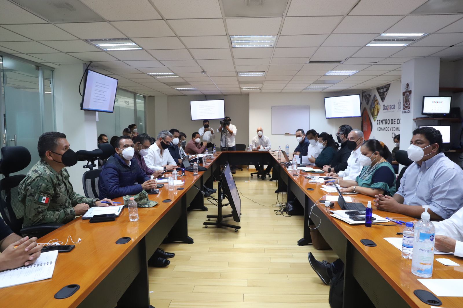 Mesa de Seguridad de Oaxaca define estrategias para un cierre pacífico de la jornada electoral