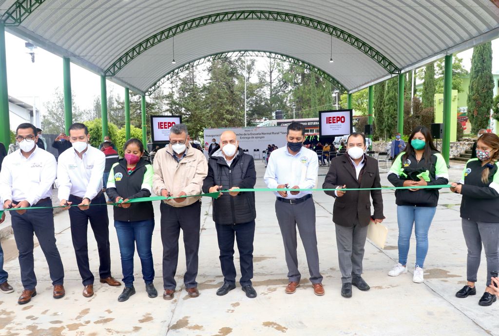 Dignifica IEEPO instalaciones de la Normal Rural Vanguardia de Tamazulapan