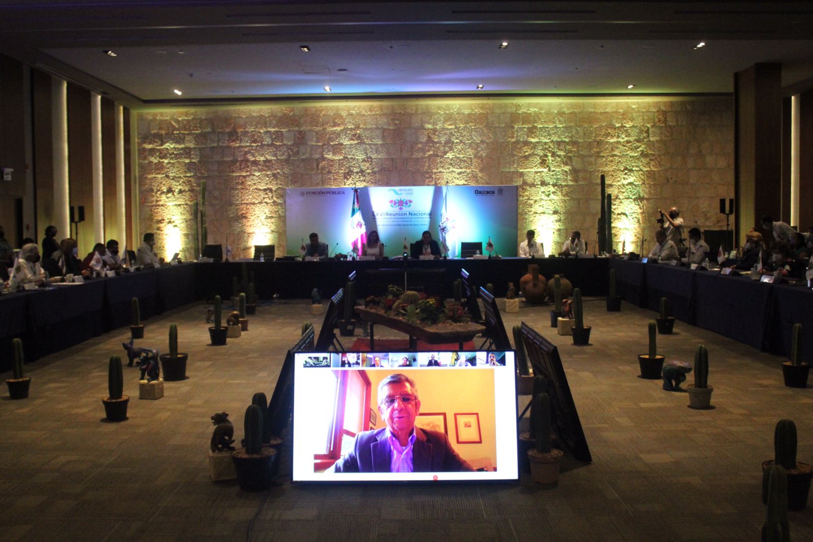 Concluye LXVI Reunión Nacional de Contralores en Oaxaca