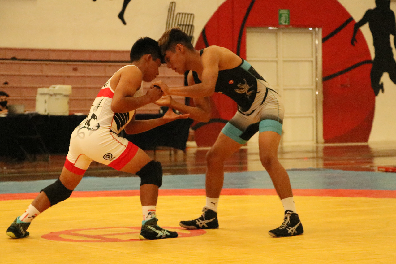 La lucha oaxaqueña cierra su participación en el Macro Regional con una clasificación más