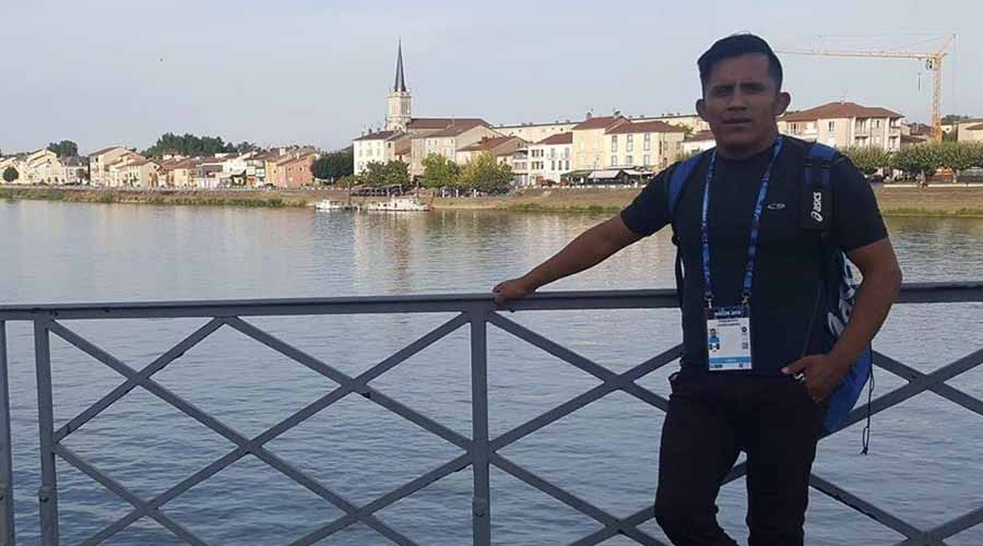 El entrenador de lucha Arturo Chávez forma parte  del equipo mexicano que busca lugares para Tokio