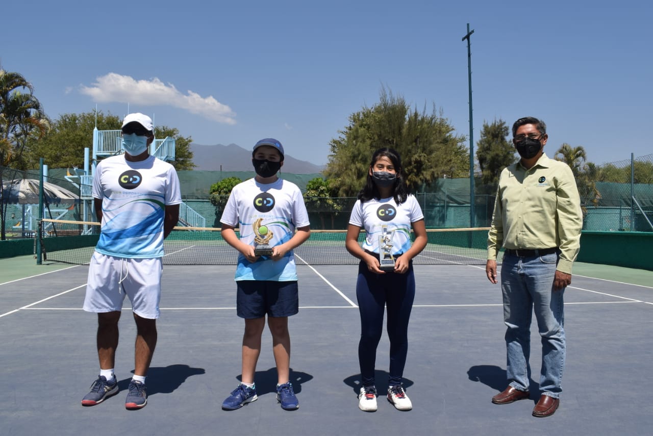 Lista la selección oaxaqueña de tenis para Juegos Nacionales