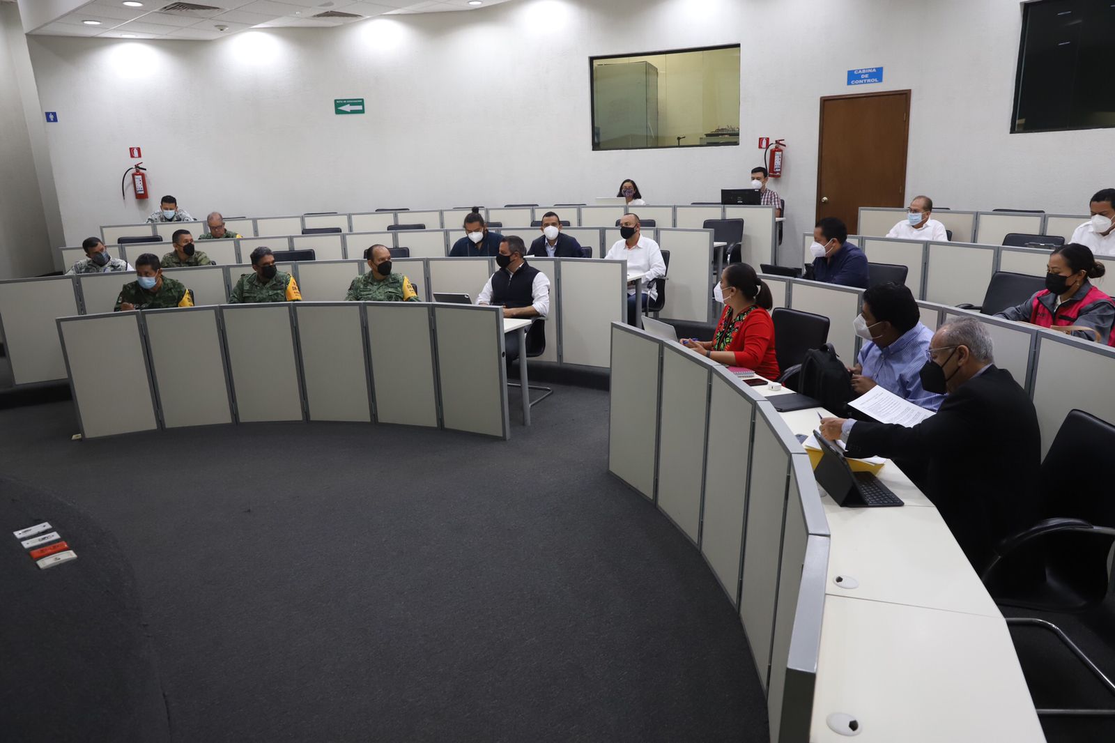 Mesa de Seguridad acuerda iniciar operativos conjuntos para vigilar y atender a la población durante la jornada electoral