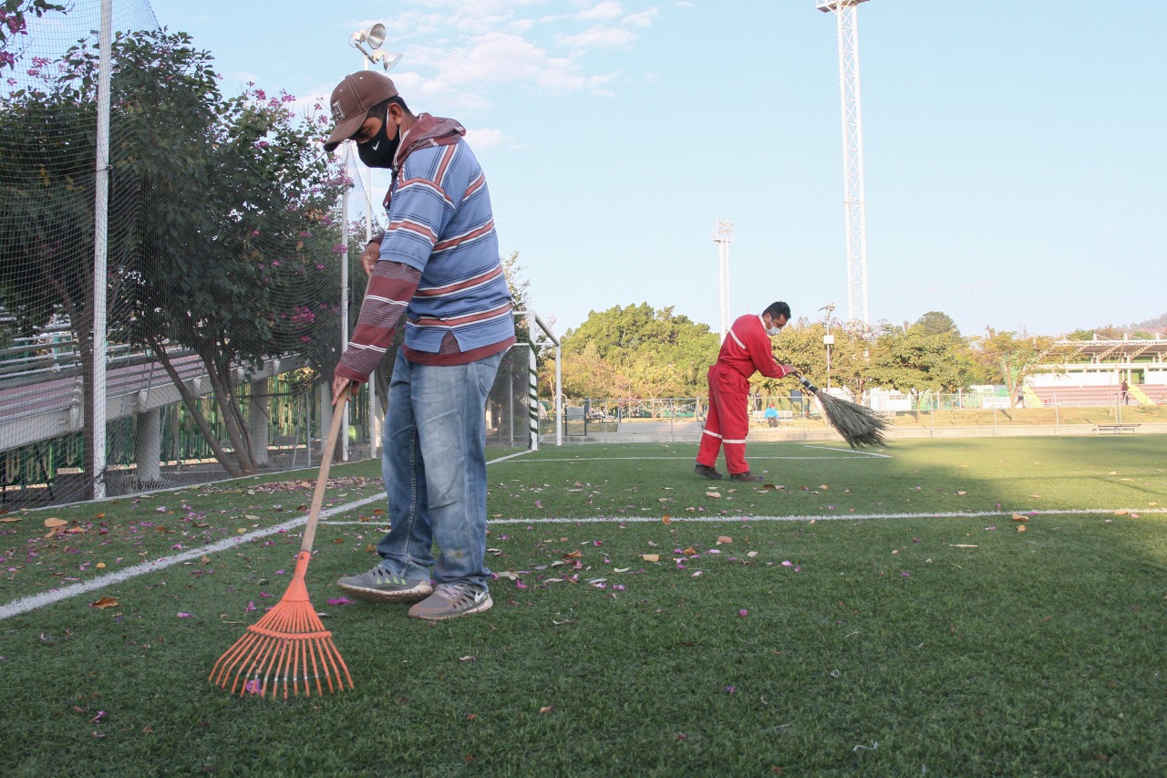 Refuerza Administración cuidado y sanitización del Polideportivo ‘Venustiano Carranza’