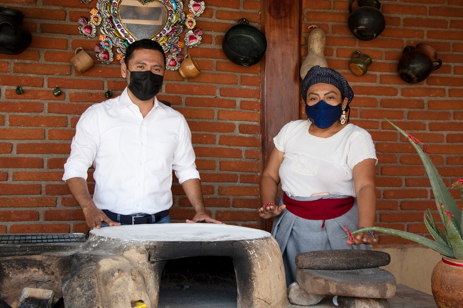 Gobierno del Estado construye libertad  económica a través de BanOaxaca