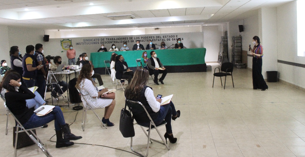 Capacitaciones y herramientas tecnológicas para facilitar la presentación de ley de la declaración patrimonial