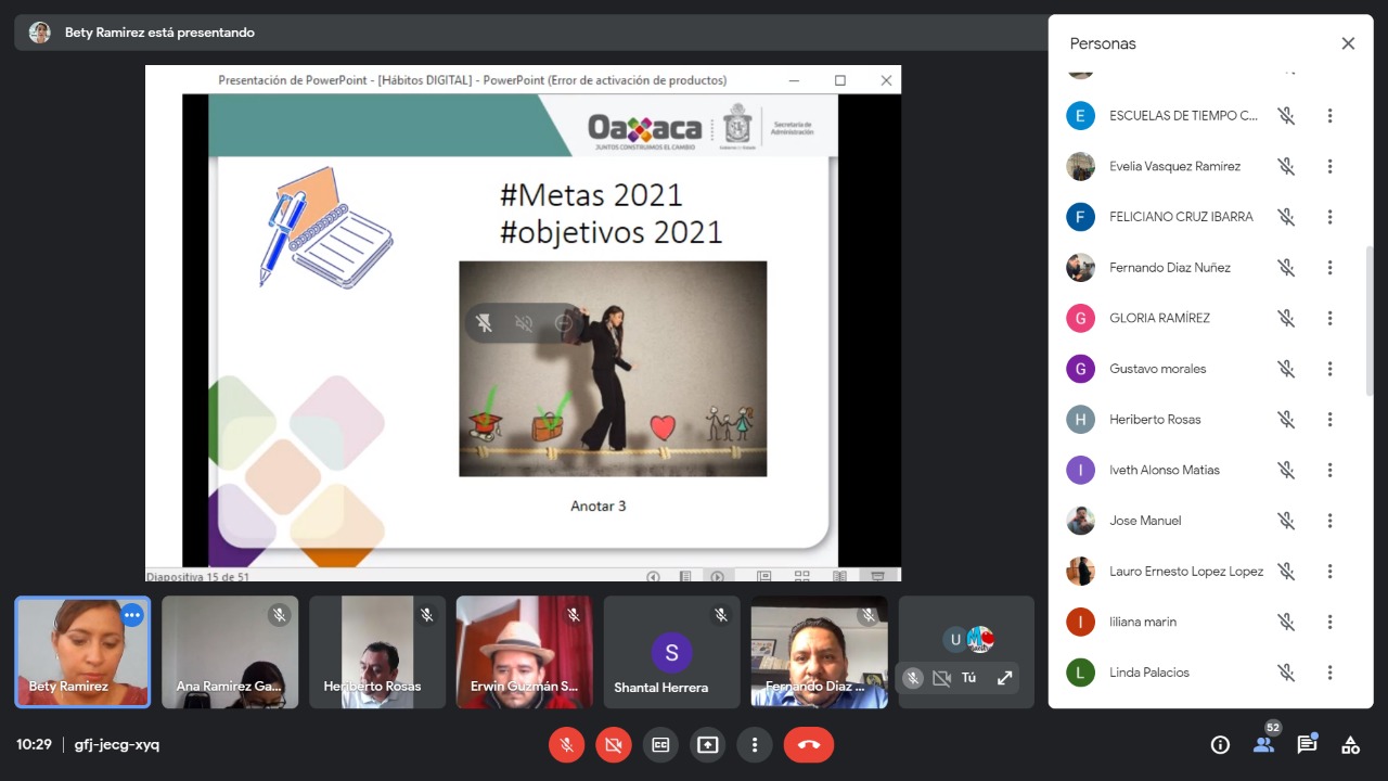 Fortalece Secretaría de Administración profesionalización del personal