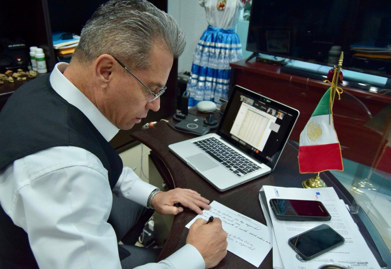 Oaxaca entre los estados con mayor número de policías certificados