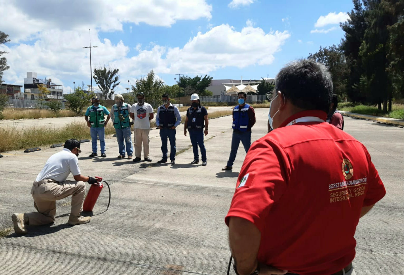 Fortalece Secretaría de Administración cultura de la protección civil