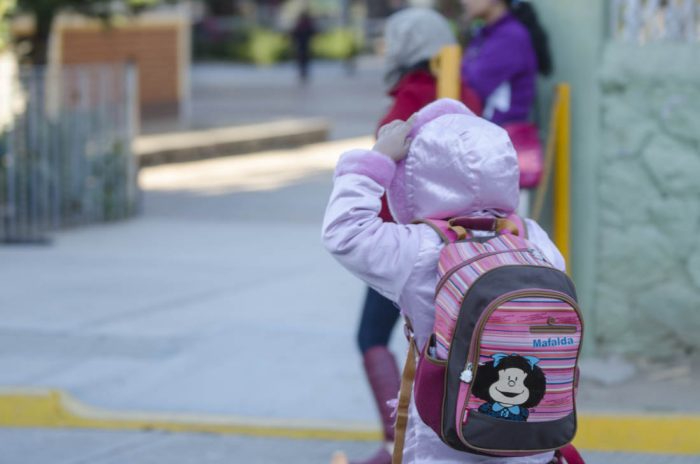 Pide IEEPO a comunidad docente y escolar tomar precauciones por descenso de temperatura 