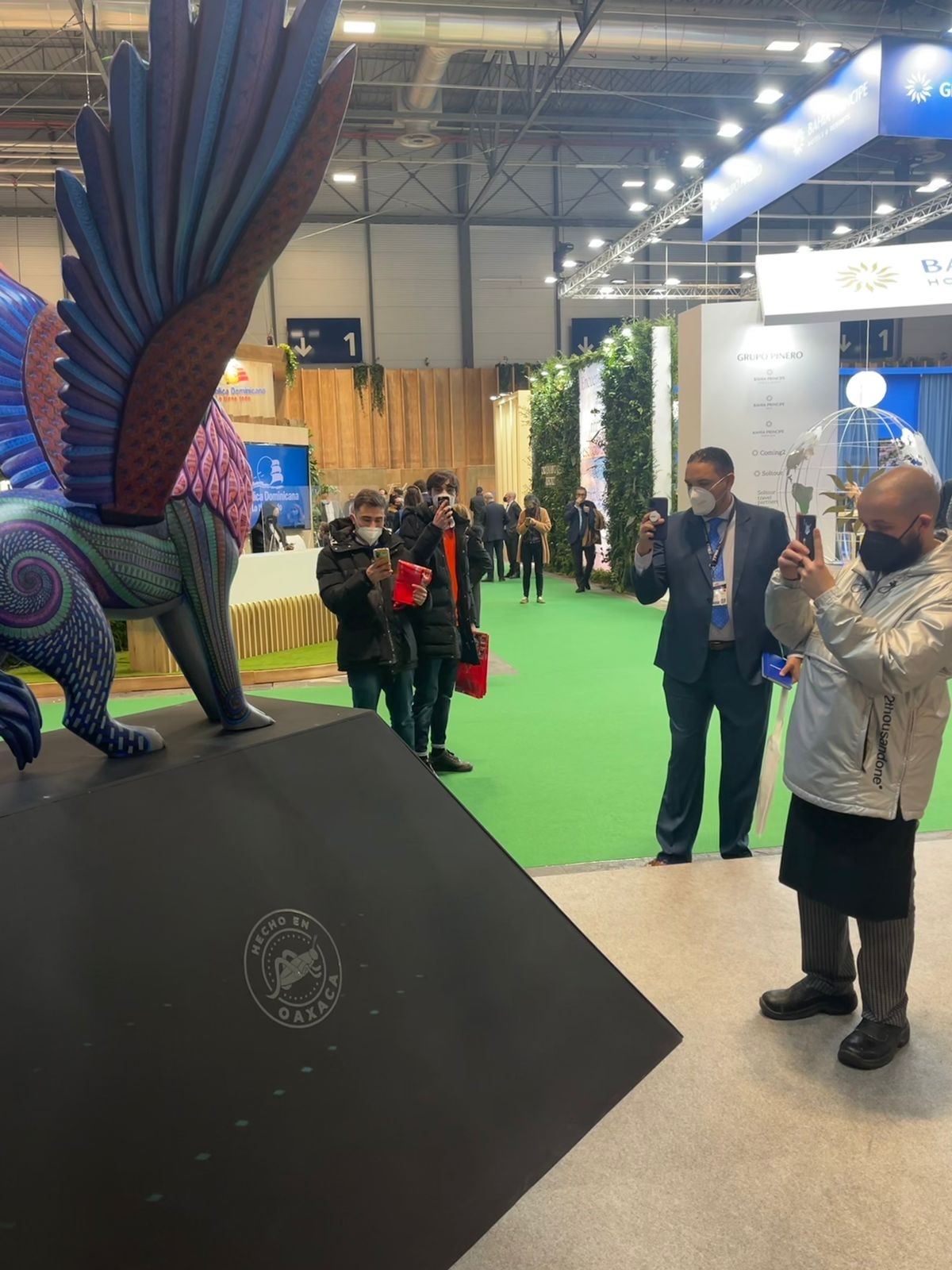 Alebrije «Lobo Alado» representa a Oaxaca y México en la FITUR 2022
