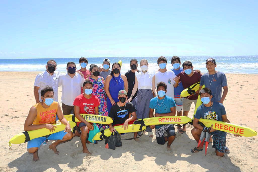 La región de la Costa recibe apoyos por parte del DIF Estatal Oaxaca