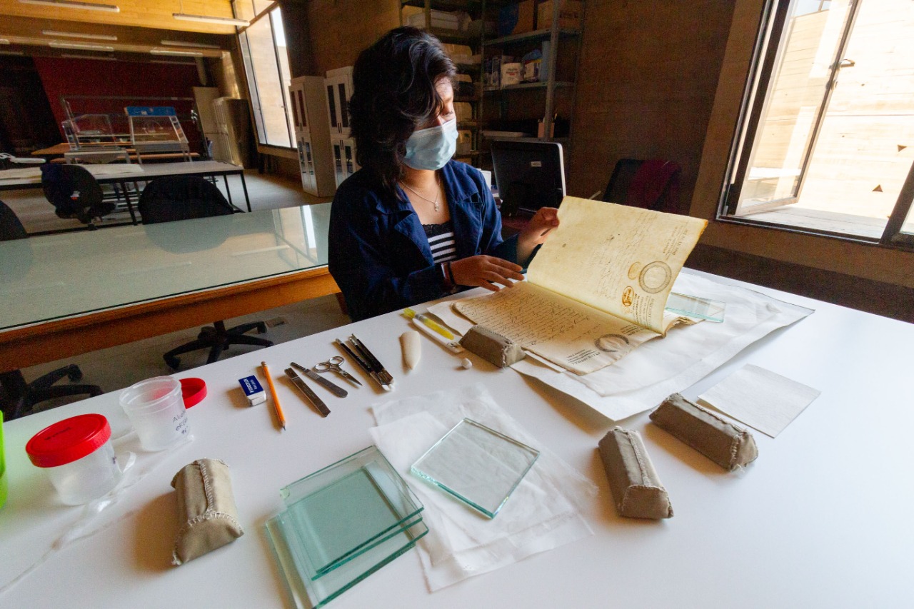 Celebra Secretaría de Administración el Día de los Archivos