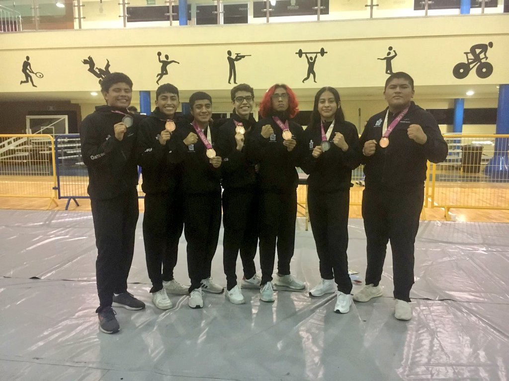 En atletismo, Galya Cabrera se cuelga la medalla de plata  y en boxeo la selección estatal culmina con siete preseas