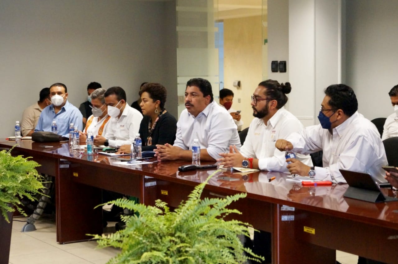 Gobierno estatal y federal, reinician mesas de atención interinstitucional para los habitantes de Tierra Blanca