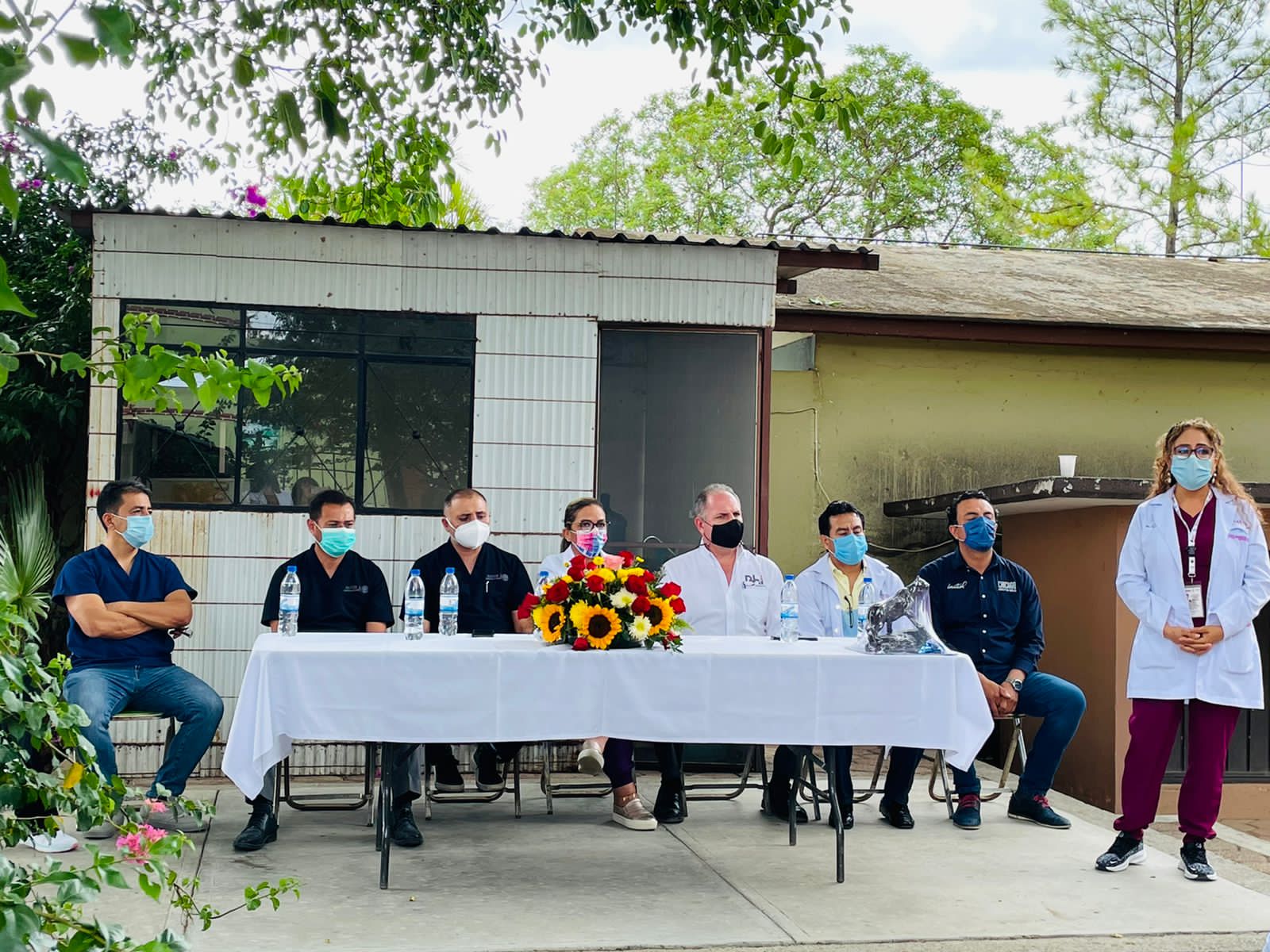 Realizan en Oaxaca Primera Jornada gratuita de Implantes Dentales