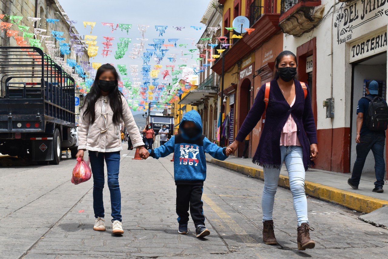 Piden los SSO estar alerta ante repunte de contagios de COVID-19