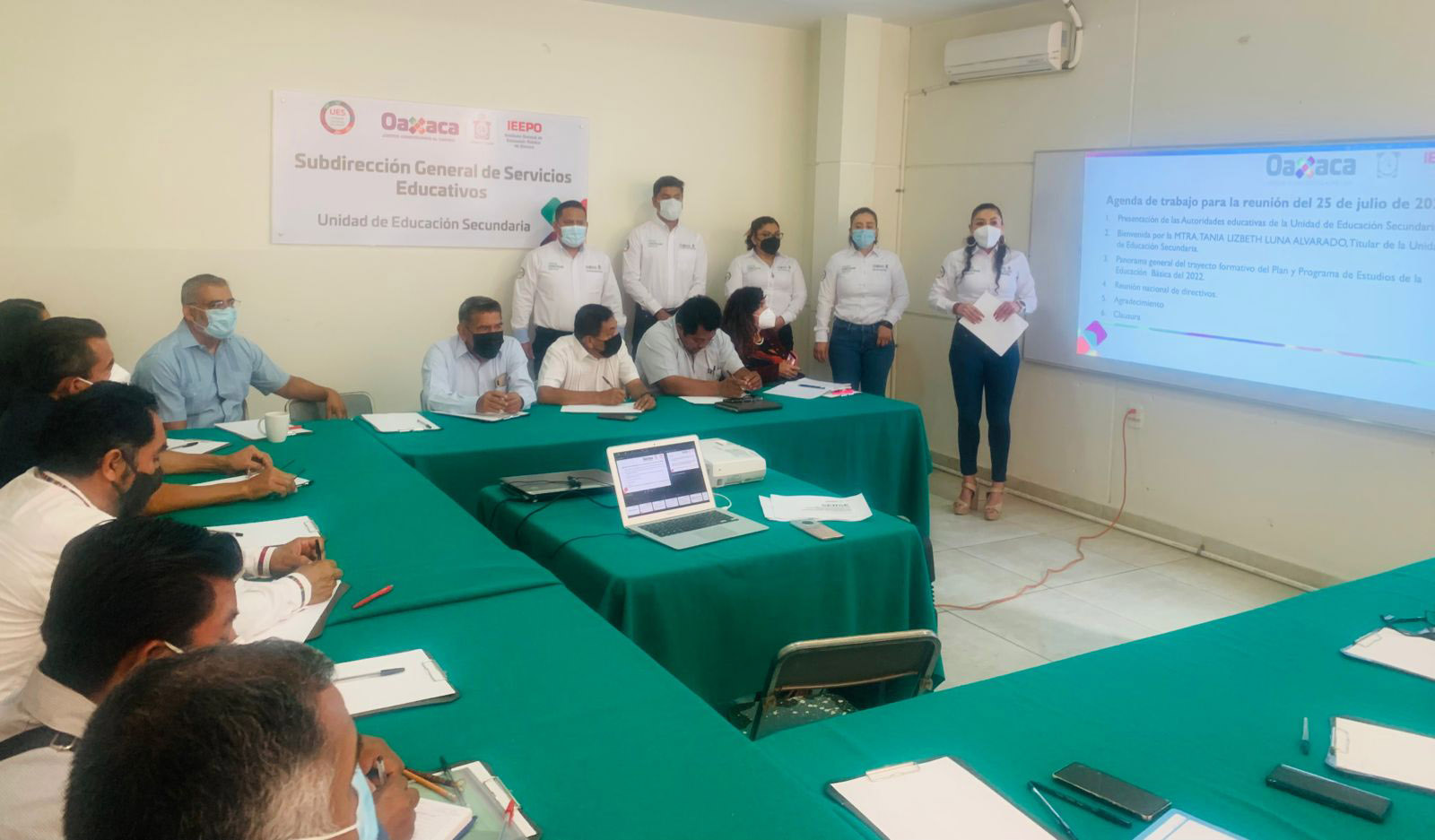 Participa el IEEPO en reunión virtual  de la SEP con autoridades educativas