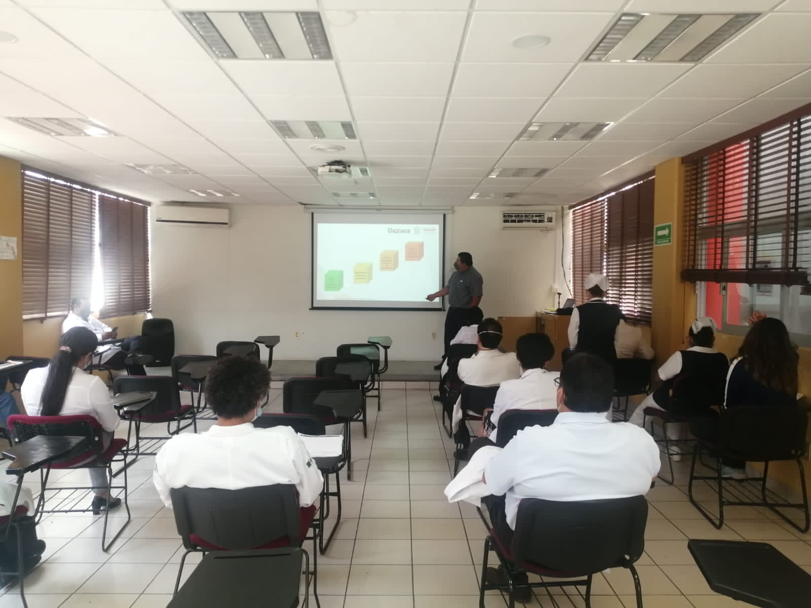 Crucial, reportar los efectos adversos de medicamentos para contribuir a la seguridad farmacoterapéutica: SSO 