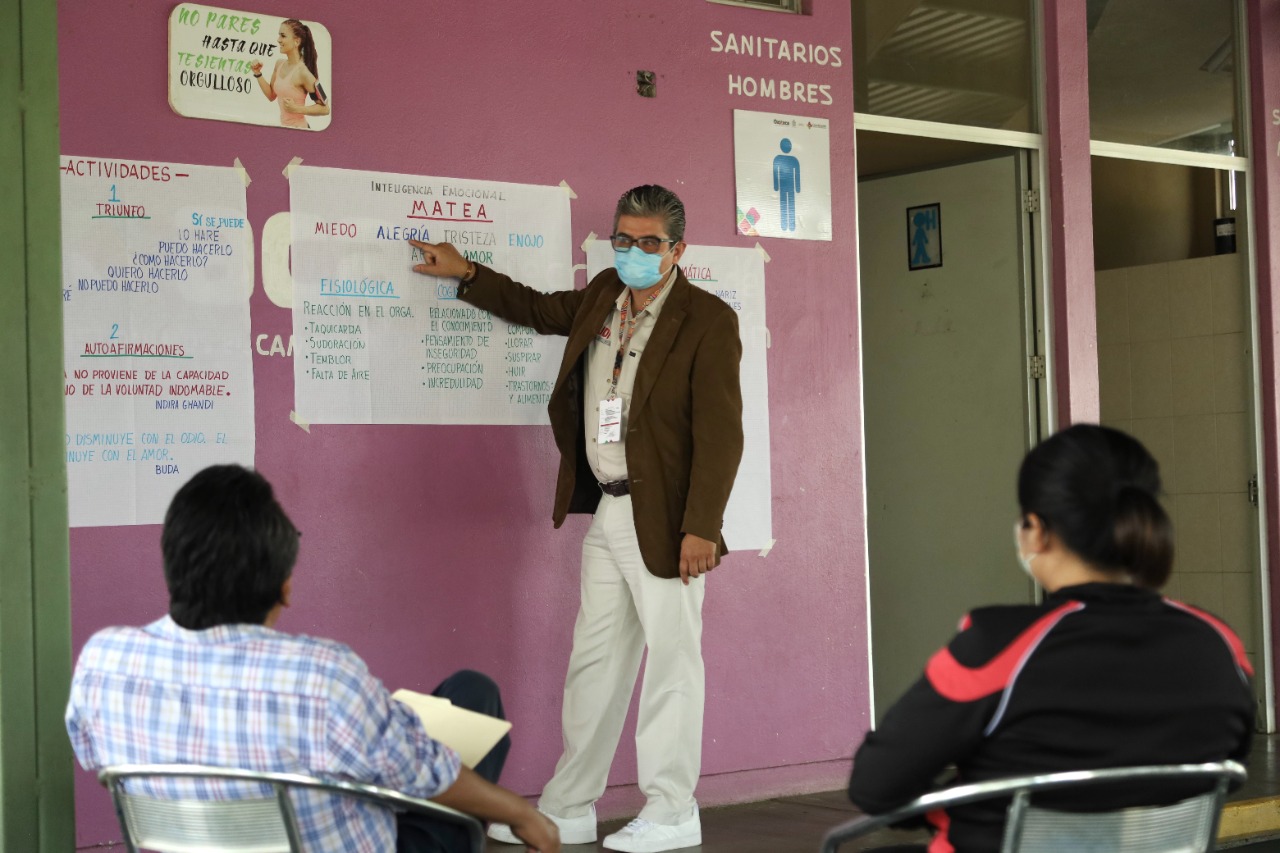 Empodera Administración a mujeres a través de talleres en parques