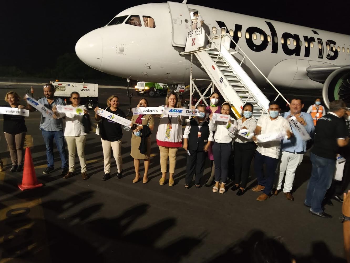 Inauguran Sectur Oaxaca y Volaris nueva ruta áerea a Huatulco