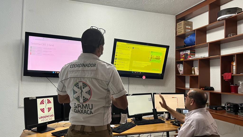 Despliegan SSO ambulancias en eventos masivos por  Guelaguetza 2022