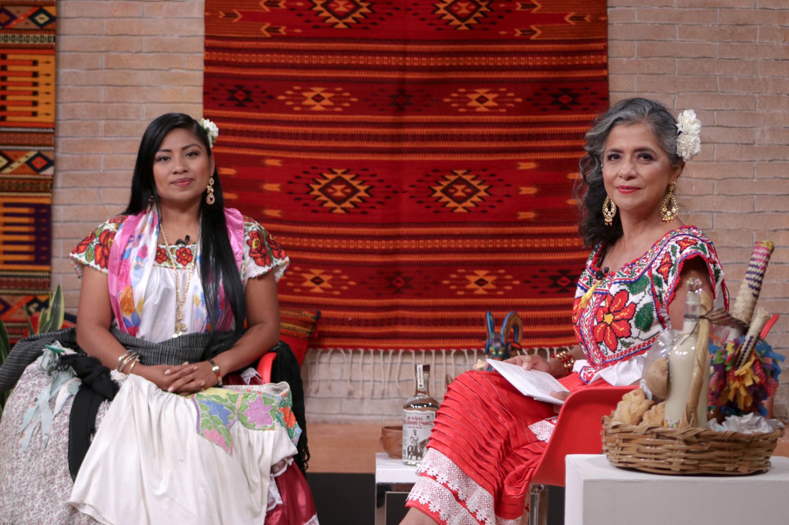 Delegaciones comparten su riqueza cultural en CORTV rumbo a la Guelaguetza 2022