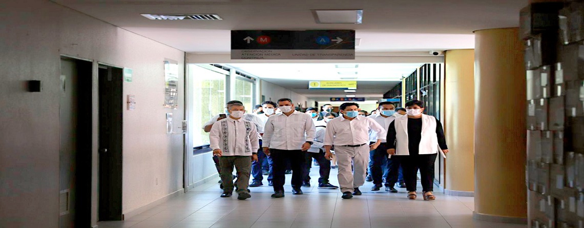 Supervisan Alejandro Murat, Salomón Jara y titulares del Sector Salud federal  hospitales de Oaxaca