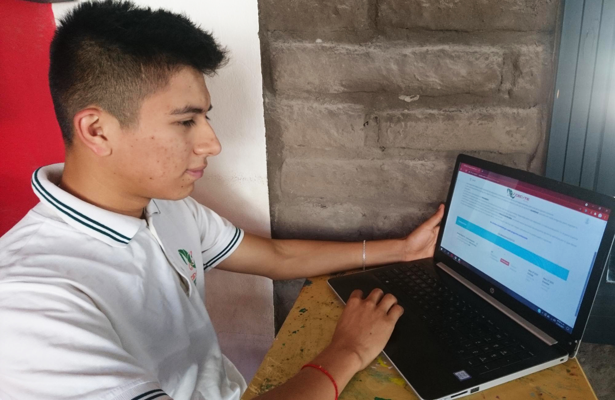 16 docentes del CECyTEO reconocidos a nivel nacional por excelencia en su labor académica