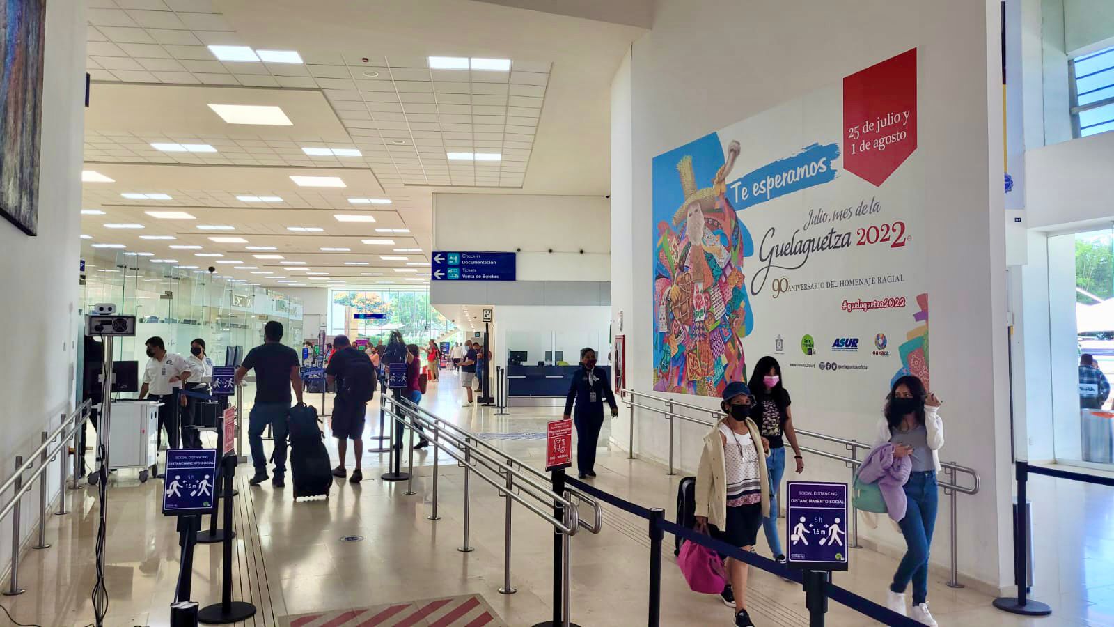 EL AEROPUERTO INTERNACIONAL DE OAXACA Coordinación de Comunicación Social del Gobierno del Estado EL AEROPUERTO INTERNACIONAL DE OAXACA Coordinación de Comunicación Social del Gobierno del Estado