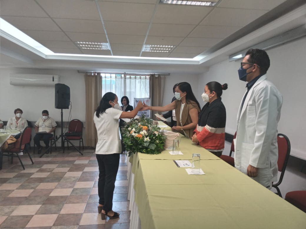Entrega SSO reconocimientos a profesionales de Trabajo Social