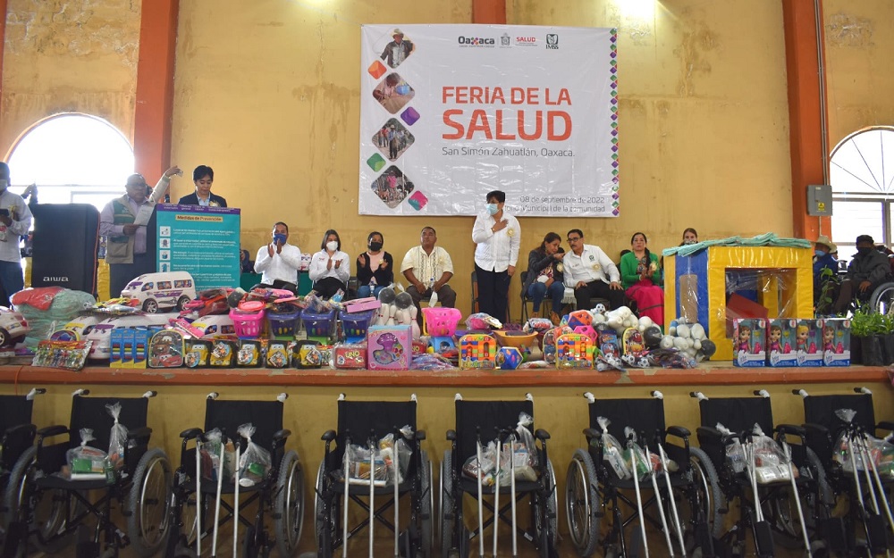 Con gran éxito, efectuaron “Feria de la salud” en San Simón Zahuatlán